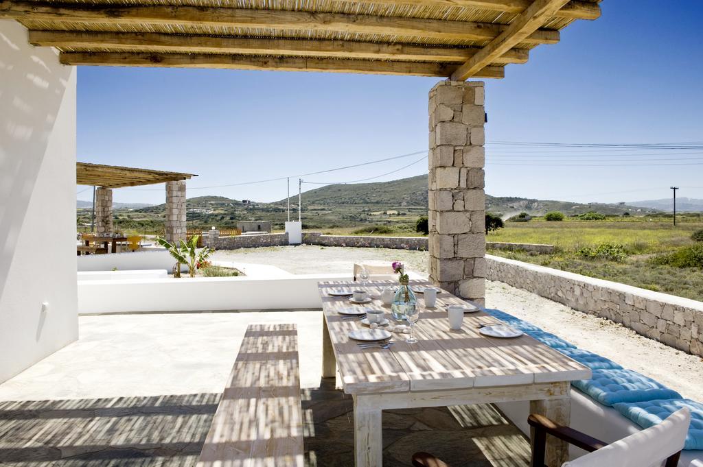 Milis Houses Adámas Extérieur photo